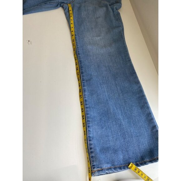 Faded Glory Womens Stretch Boot Cut Denim Jeans Size 12 Blue Washed 5 Pocket - Picture 12 of 13